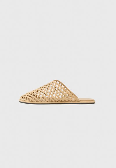 NEOUS ATIK - Mules - sand