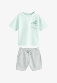 Nije odabrano, multi pastel