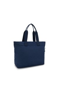 Marinblå axelväska med texturerad tygyta, rektangulär form, dubbla hållbara handtag och detalj med dragkedjestängning på sidan.