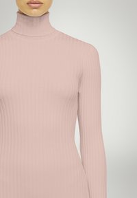 Wolford MERINO RIB - Strickkleid - rosepowder