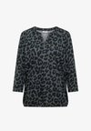 3/4-SLEEVE SHIRT WITH SPLIT NECK AND LEOPARD PRINT - T-shirt à manches longues - dried olive green