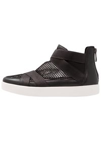 Marco Tozzi Vysoké tenisky - black