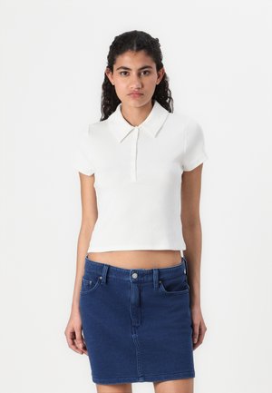 GAP Polo shirt - new off white
