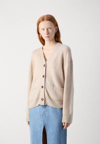 Marc O'Polo CARDIGAN LONGSLEEVE V NECK - Strickjacke - blushed camel