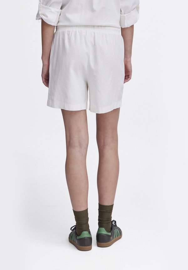 IHLino - Shorts - cloud dancer2