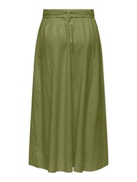 Jupe midi vert olive taille haute avec passants de ceinture et détails de tissu froncé à la taille.