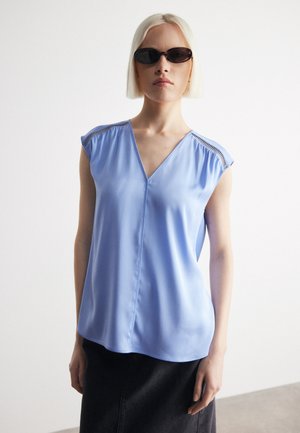 BOSS BINADI - Apdrukāts T-krekls - bright blue