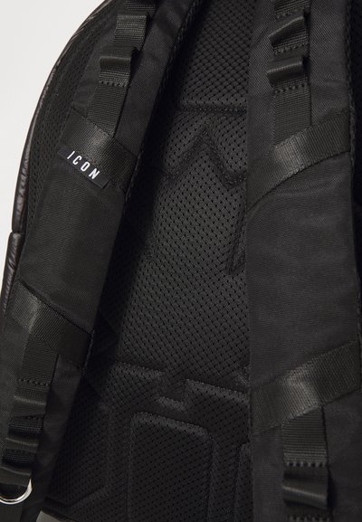 DSQUARED2 ICON MAXI BACKPACK - Sac à dos - nero