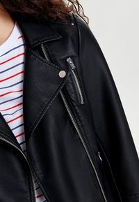 ONLY Veste en similicuir - black