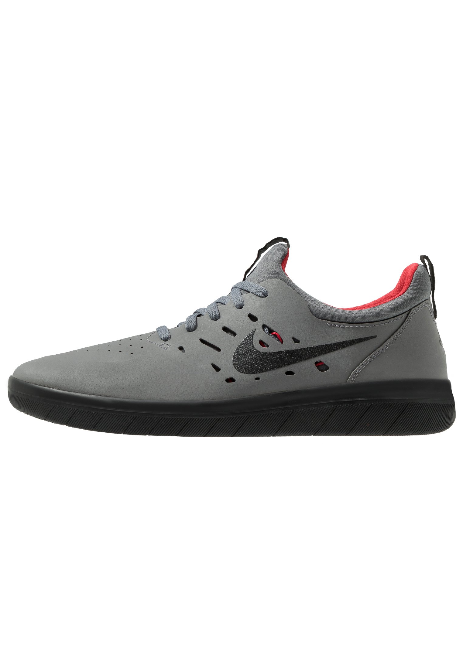 black nyjah nike