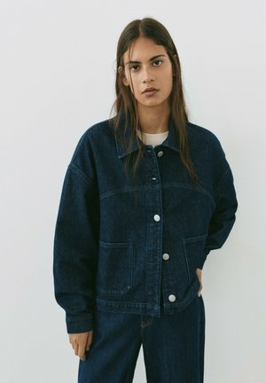 PULL&BEAR, BOXY FIT DENIM - OVERSHIRT - Chemisier - navy
