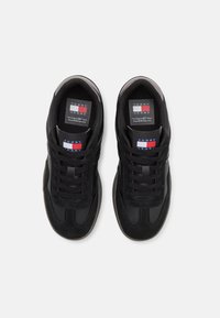 Tommy Jeans THE GREENWICH - Sneakers basse - black