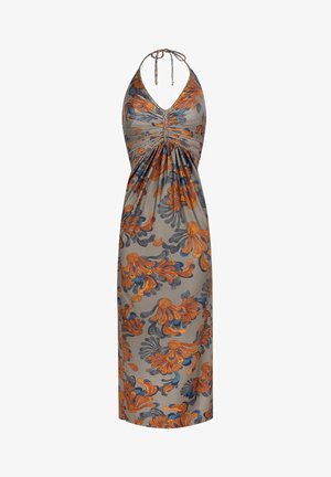 Ziedu maksi kleita pelēkā audumā ar oranžiem un ziliem rakstiem. Ir halterkrūšu un savilkta krūštura dizains, kas noslīpē līdz taisnai apakšmalai.