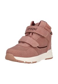 Rosa høj-top sneakers med justerbare Velcro-stropper, blødt suede og tekstilmateriale, polstret krave, tyk hvid sål og zigzag-logo.