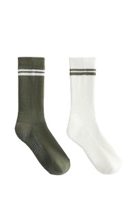2 PAIRS OF CLASSIC YOGA AND PILATES - Sportsocken - metallic green