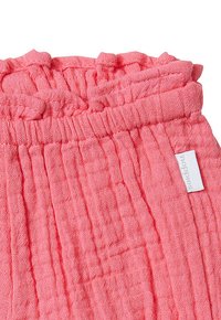 Noppies COCONUT - Short - camelia rose