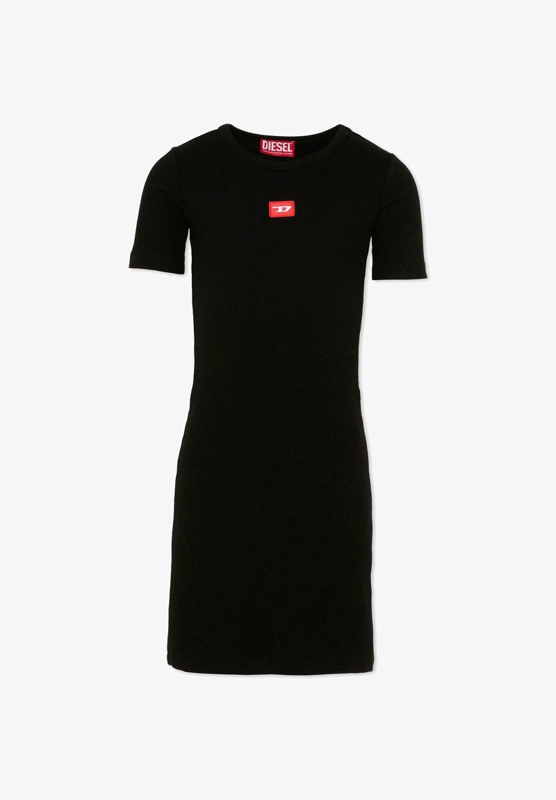 Robe noire en tricot côtelé à manches courtes, col rond, silhouette ajustée, avec un petit écusson rouge du logo Diesel sur la poitrine.