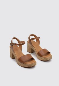 Sandra Fontán LETITTA - Alpargatas - camel