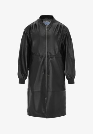 DreiMaster - Klasyczny płaszcz