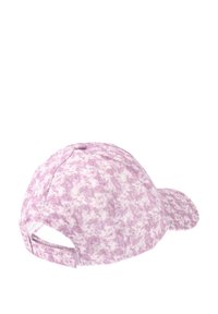 Lilla kasket med et blomster tie-dye mønster, stoftekstur og buet skygge; justerbar rem bagpå.