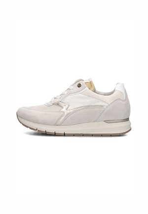 LAGE  - Sneakers laag - neve muschel weiss velour liza