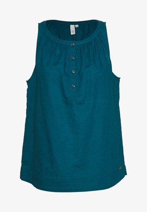 Blouse sans manches couleur sarcelle avec col rond, quatre boutons à l'avant et détail de tissu froncé près du col.