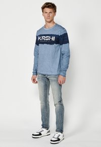 Koroshi Top dugih rukava - azul blue