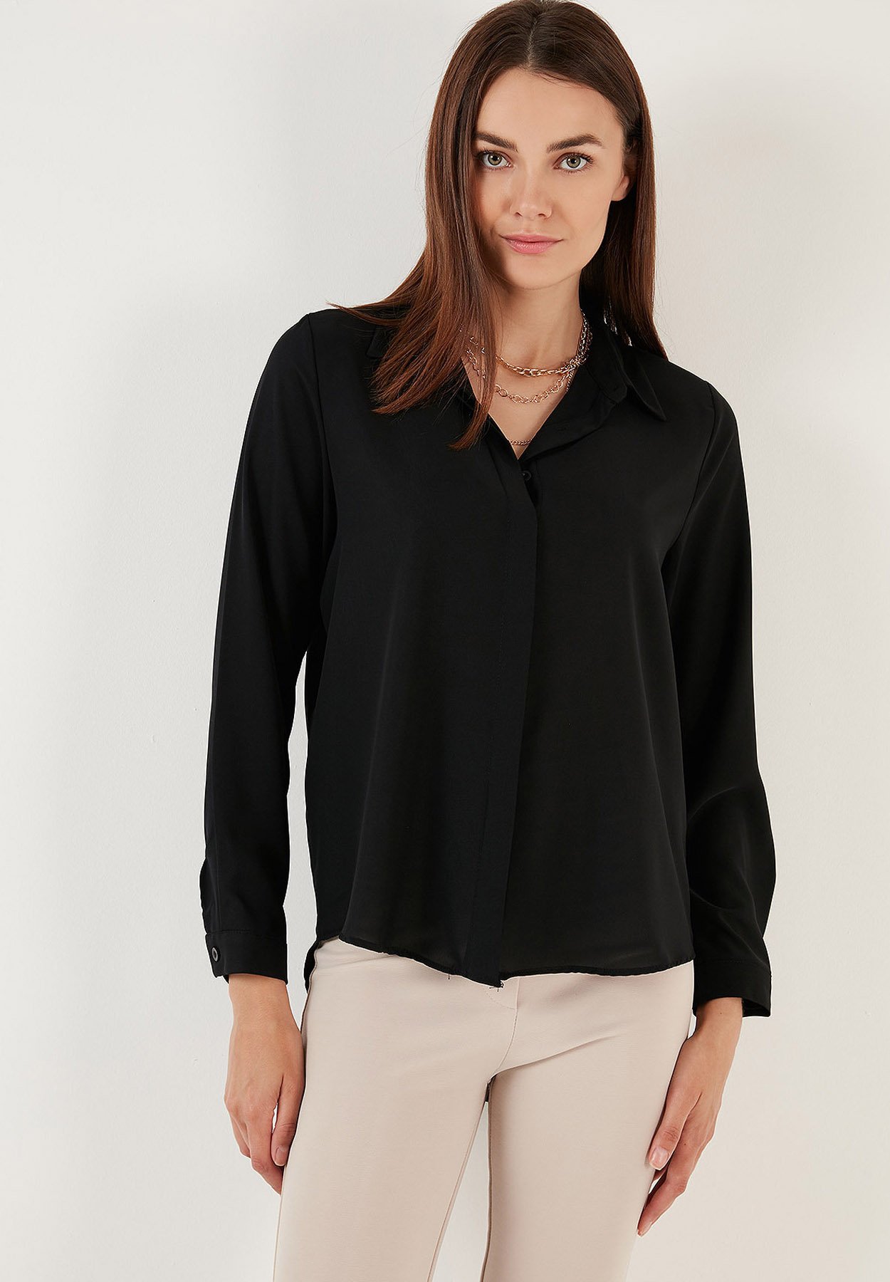 KEY LARGO Camicia Donna Wild V-Neck – Stampa Zebrata E Leopardata Con Scritta 'Stay Wild' – Leggera E Comoda