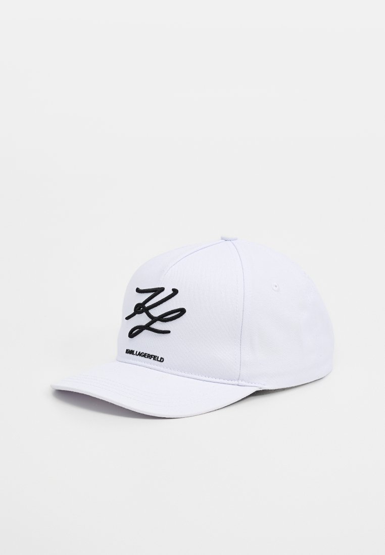 Biała czapka bejsbolowa wykonana z bawełny, z zaokrągloną koroną, zakrzywionym daszkiem i czarnym haftowanym logo z napisem "KL" oraz "KARL LAGERFELD".