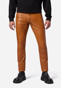 Ricano - SLIM FIT - Leren broek - cognac Miniatuurafbeelding 1