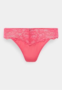 Ροζ δαντελένιο στρινγκ εσώρουχο με λουλουδάτο δαντελένιο τελείωμα και ένα μικρό στολίδι σε σχήμα καρδιάς στο κέντρο της μέσης.