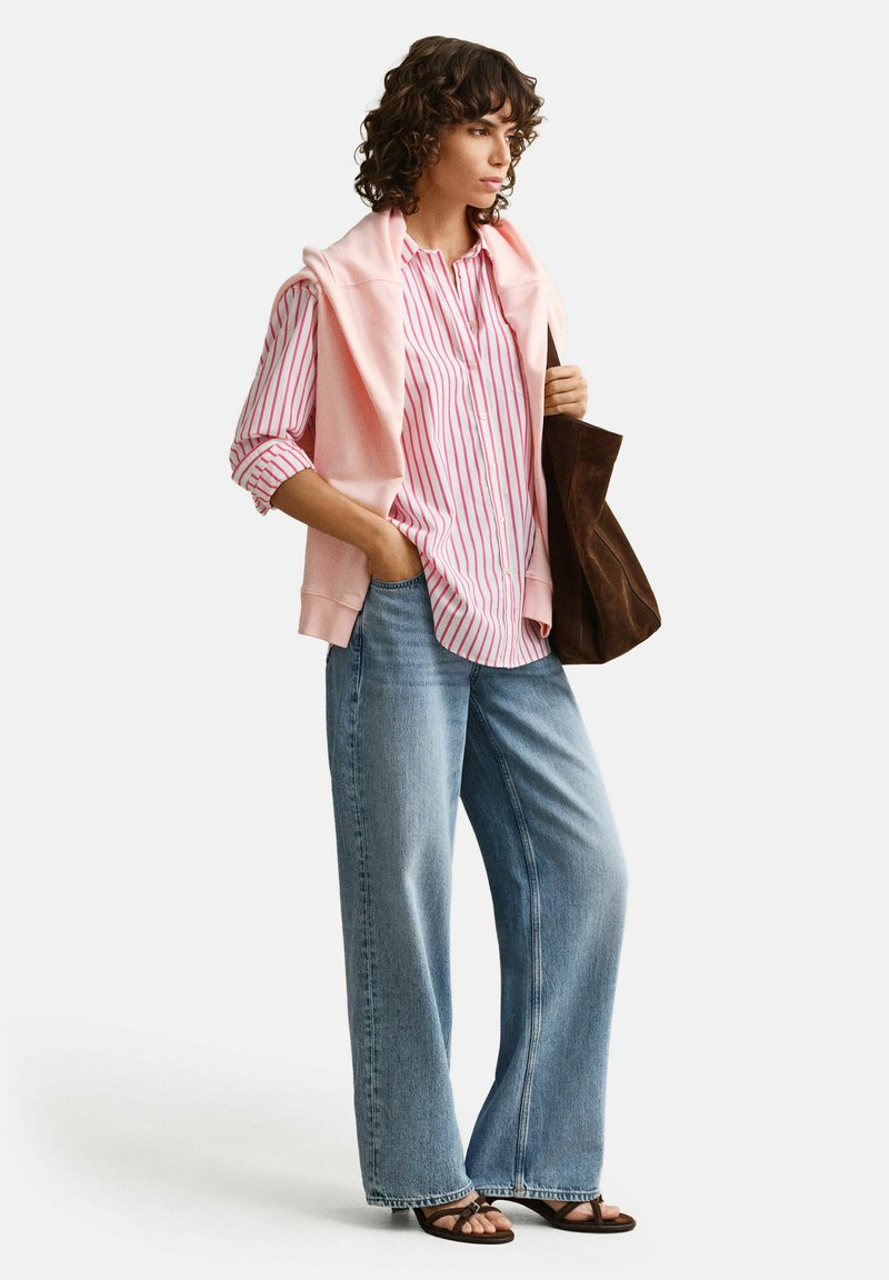 GANT REL CLASSIC STRIPED - Košilová halenka - bright fuschia