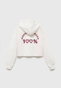 Bela skrajšana kapuca s kapuco. Na hrbtni strani je maroon besedilo "WEEKEND LOADED 100%", s simboli srca namesto 'oo'. Mehka tkanina.