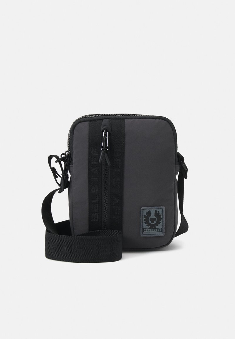 Belstaff ROADSTER Across body bag black Zalando.co.uk