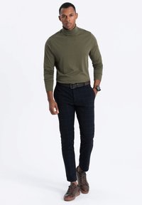 Ombre OM-LSCL-0112 - Longsleeve - dark olive