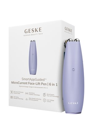 Stylo de lifting facial à microcourant lavande avec doubles sphères métalliques, présenté à côté d'une boîte blanche listant six technologies et caractéristiques de soins de la peau.