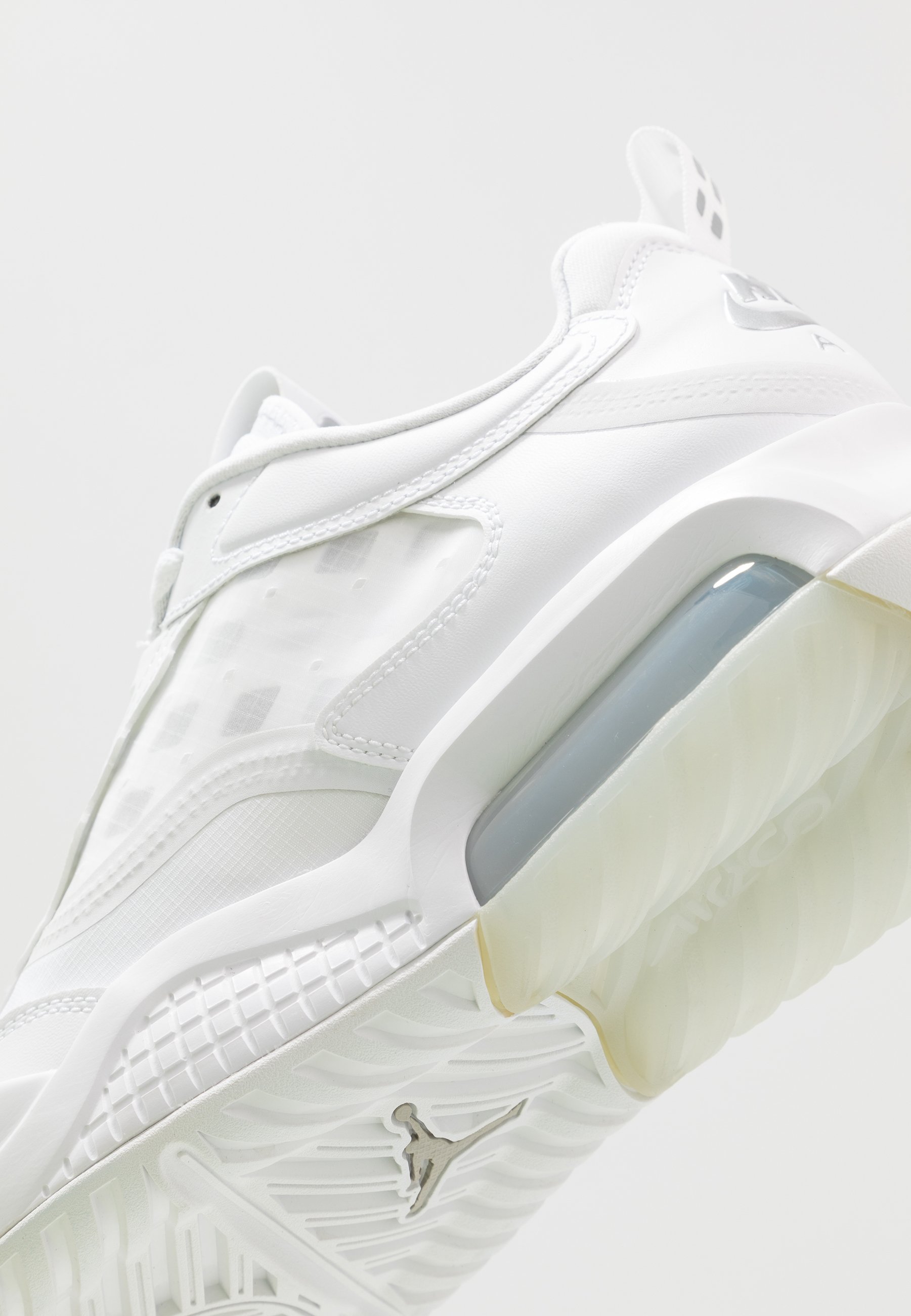 Jordan MAX 200 - Zapatillas - white/metallic silver/blanco - Zalando.es
