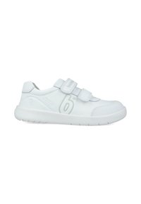 Zapatillas blancas con una parte superior de sintético liso, dos correas de velcro y una suela de goma texturizada. Presenta un sutil logotipo en el costado.