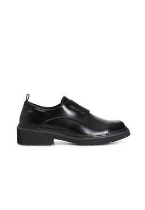 Loafers - black