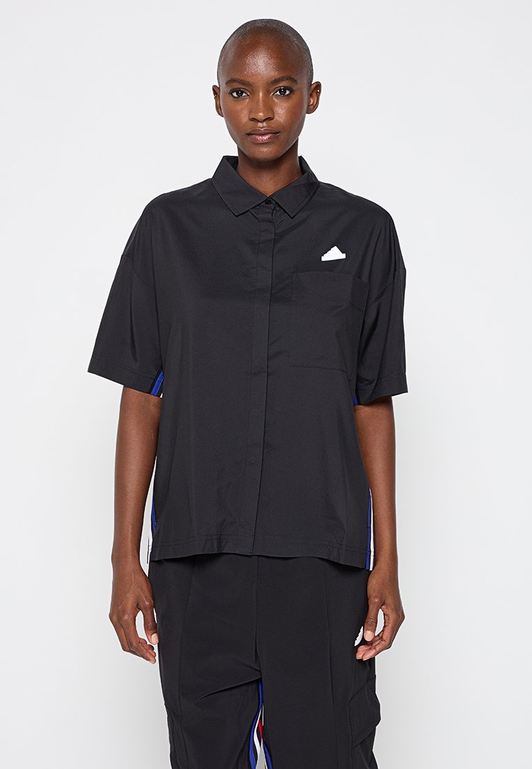 adidas Sportswear Overhemdblouse zwart adidas Sportswear Overhemdblouse zwart