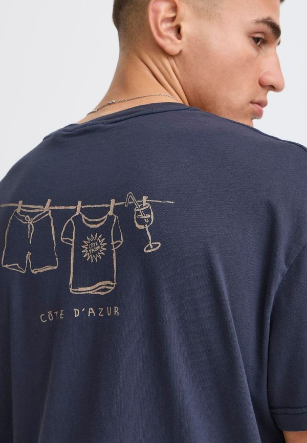 PAVEL - Print T-shirt2