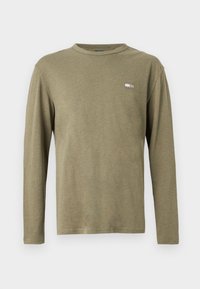 Unselected, utility sage