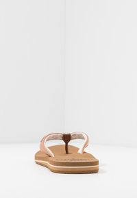Reef CUSHION SANDS - Žabky - natural