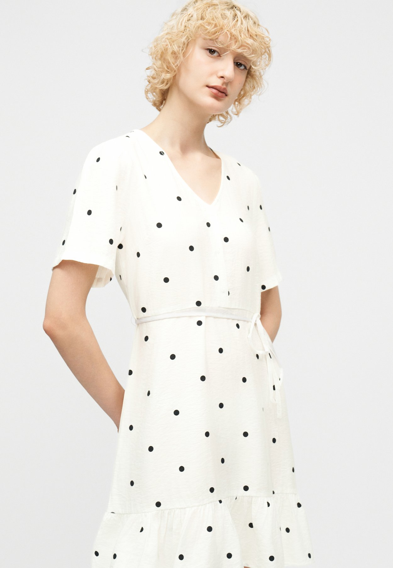 ONLTULI TUTA V NECK SHORT DRESS