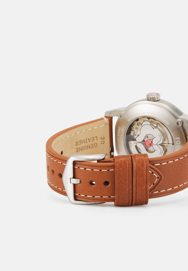 Fossil FOSSIL X MICKEY & FRIENDS WATCH - Watch - brown - Zalando