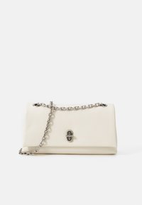 Selezionato, cloud white
