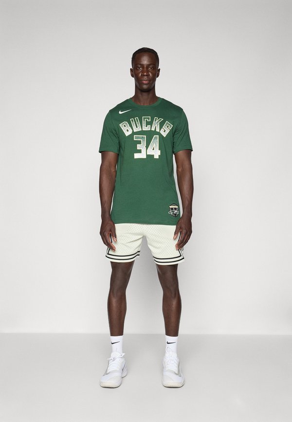 NBA MILWAUKEE BUCKS GIANNIS ANTETOKOUNMPO TEE - Club wear - fir2