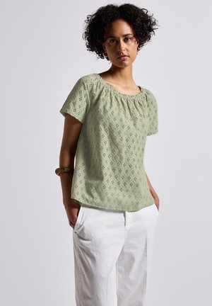 MIT LOCHSTICKEREI - Bluse - grün