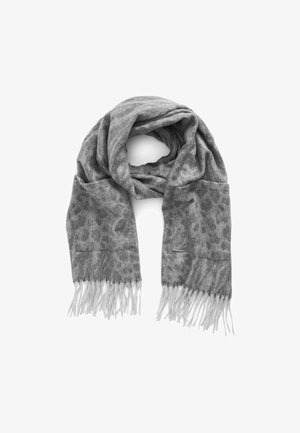 Szary szalik o subtelnym wzorze zwierzęcym, wykonany z miękkiego materiału; posiada frędzle na końcach.