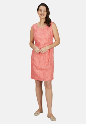 White Label (Rofa Fashion), ETUIKLEID - Robe de jour - koralle